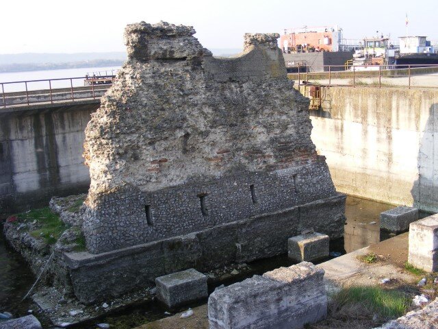 Ruiny Mostu Trajana